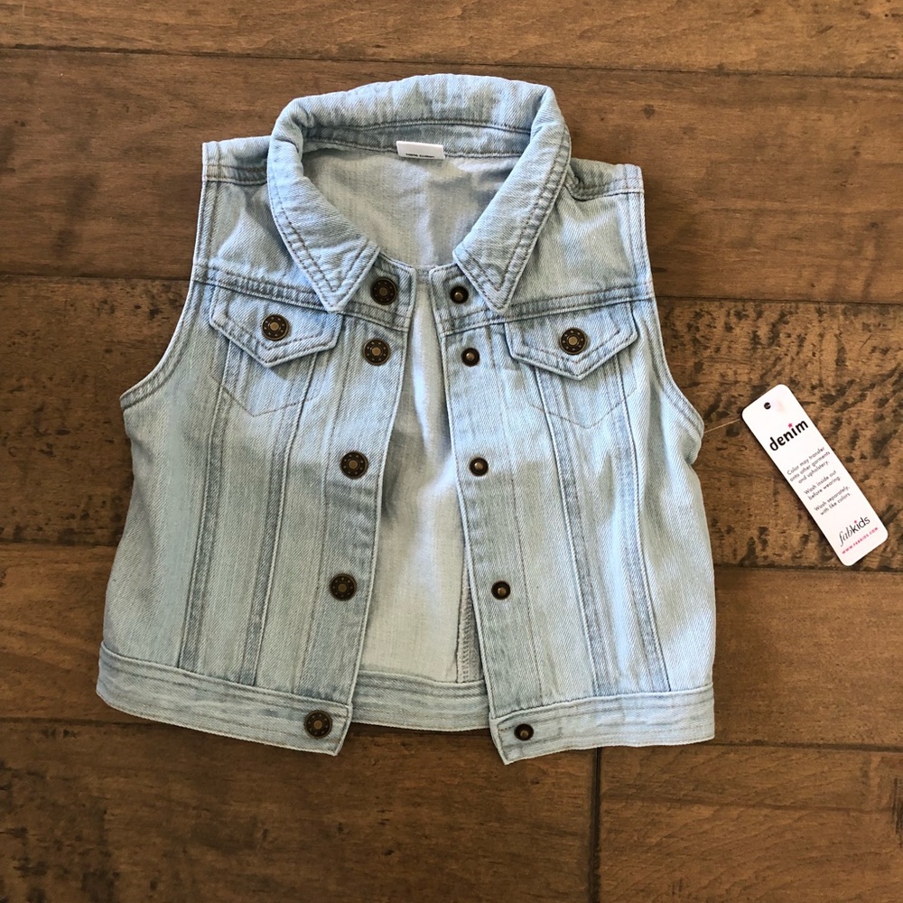 Girls jean vest NWT